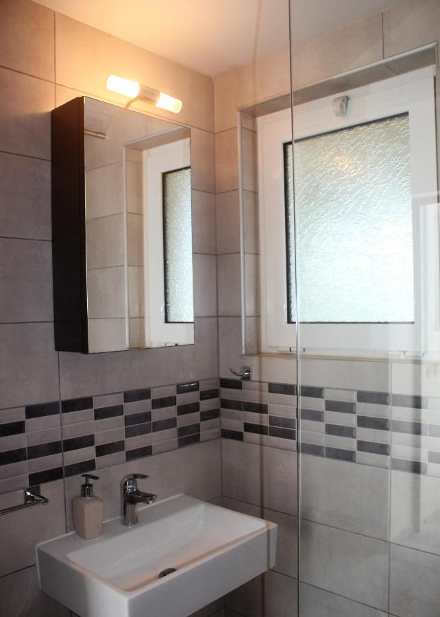 Rodis Studios Tsilivi  Luaran gambar
