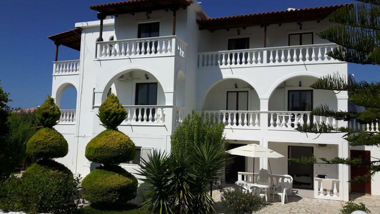 Rodis Studios Tsilivi  Luaran gambar